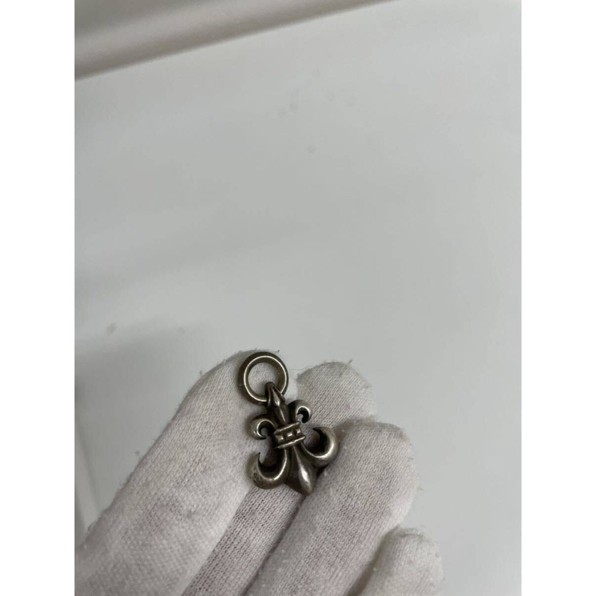 CHROME HEARTS Fluer charm pendant