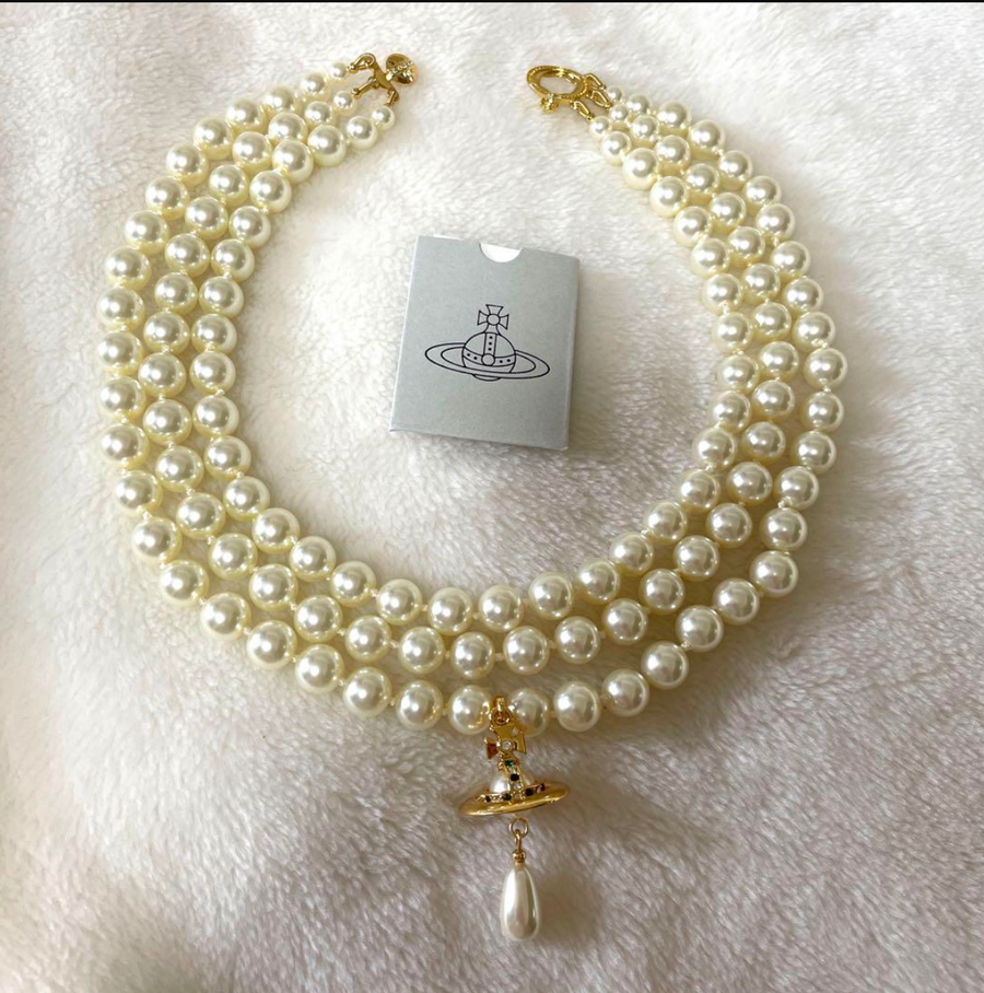 Vivienne Westwood triple hotsell pearl necklace