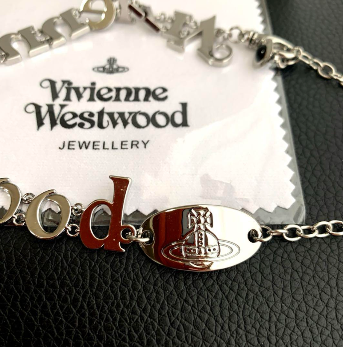 Vivienne Westwood RAIMUNDA Spellout Logo Necklace