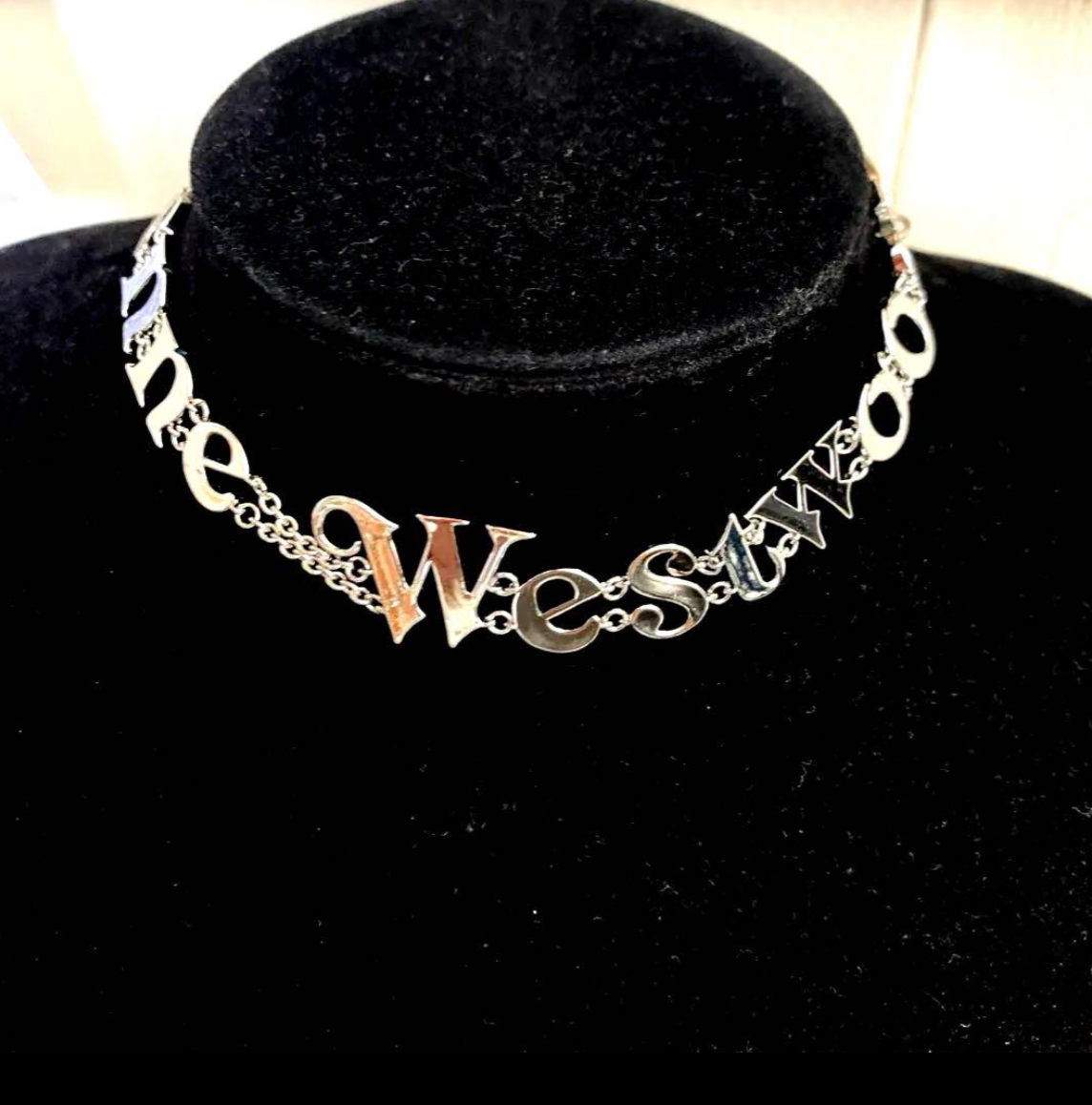 Vivienne Westwood RAIMUNDA Spellout Logo Necklace