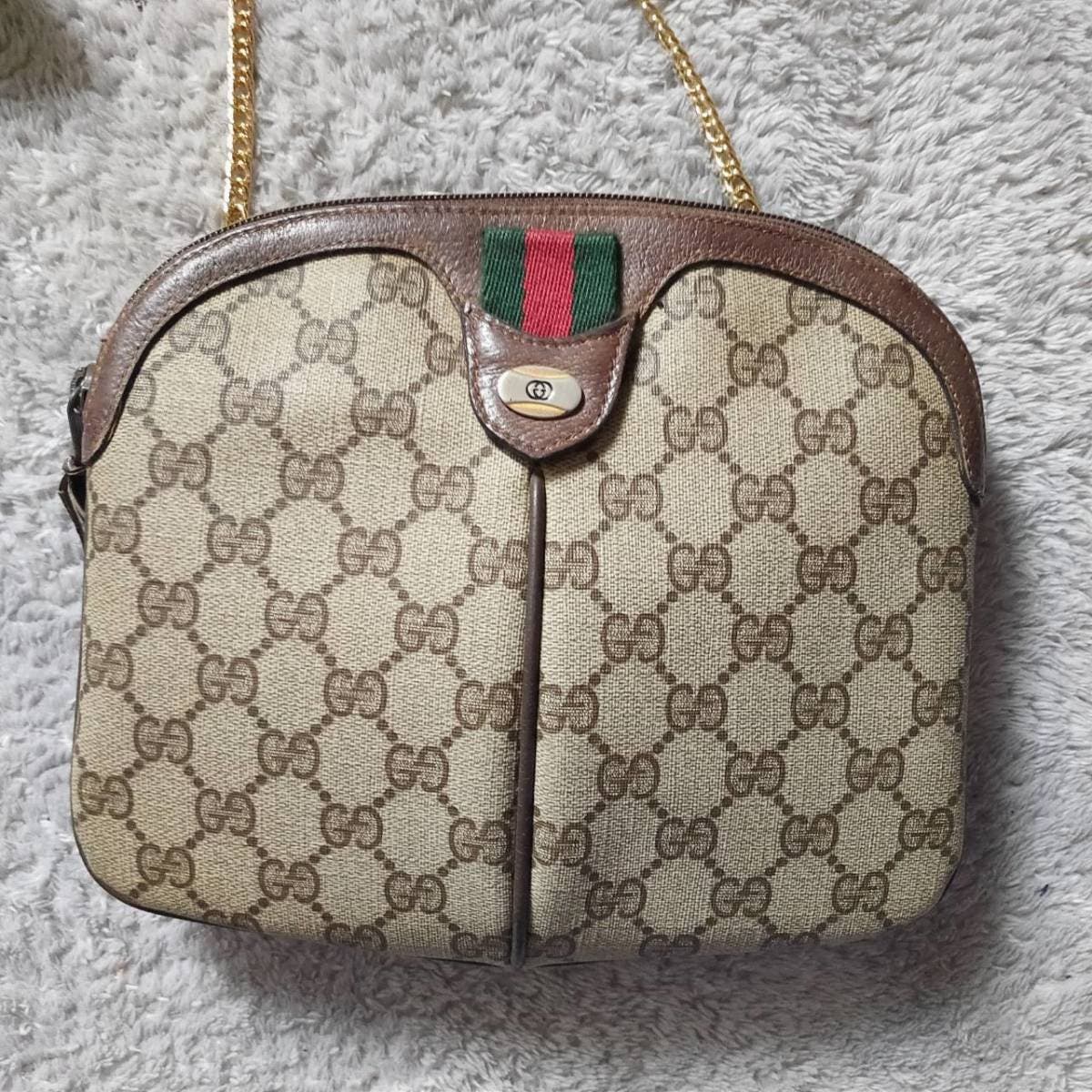 VIntage Gucci GG Sherry Shoulder Pochette Pouch Crossbody Bag