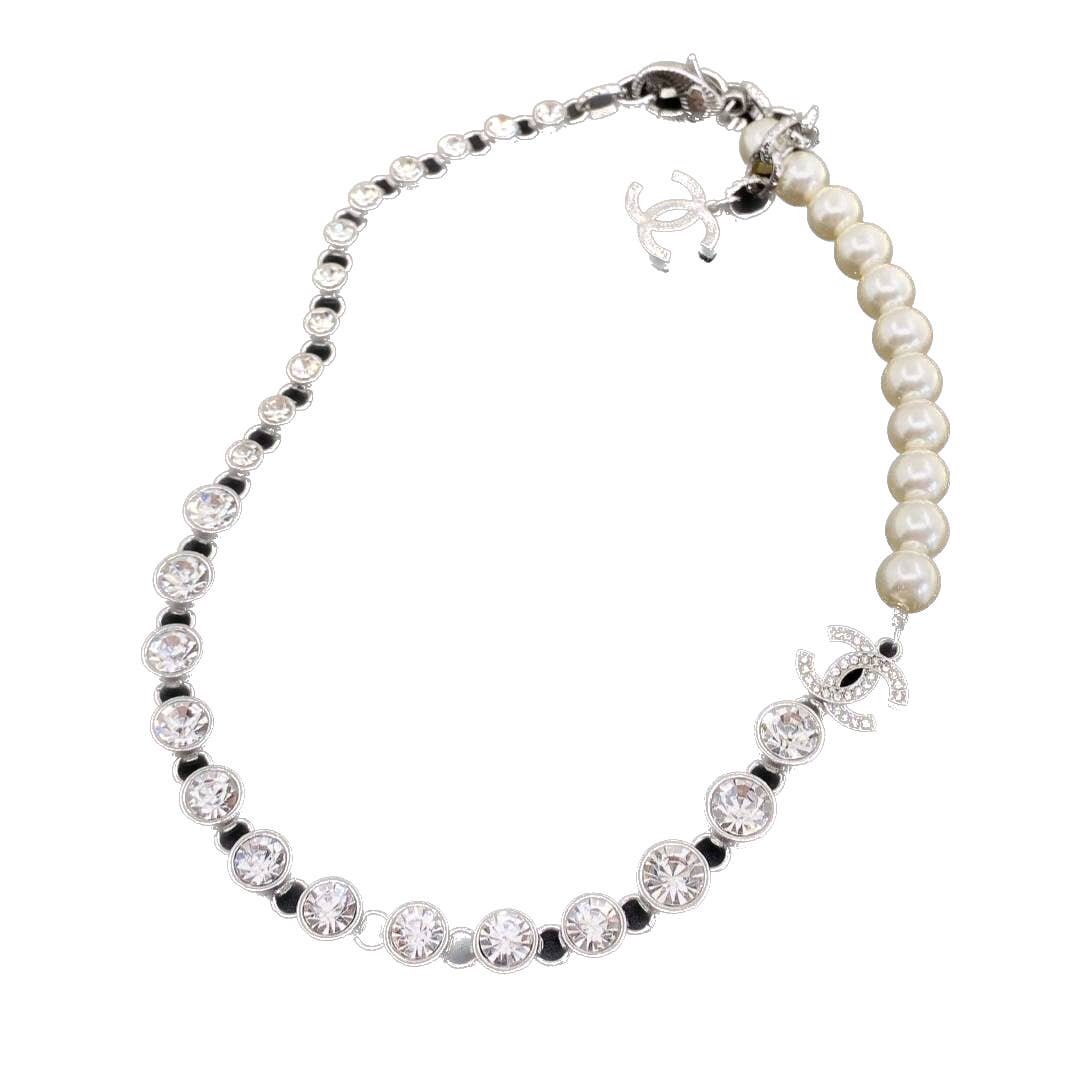 Chanel Pearl Rhinestone Choker necklace