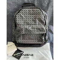 Thumbnail for Bao Bao Issey Miyake Reflector zip-fastening backpack