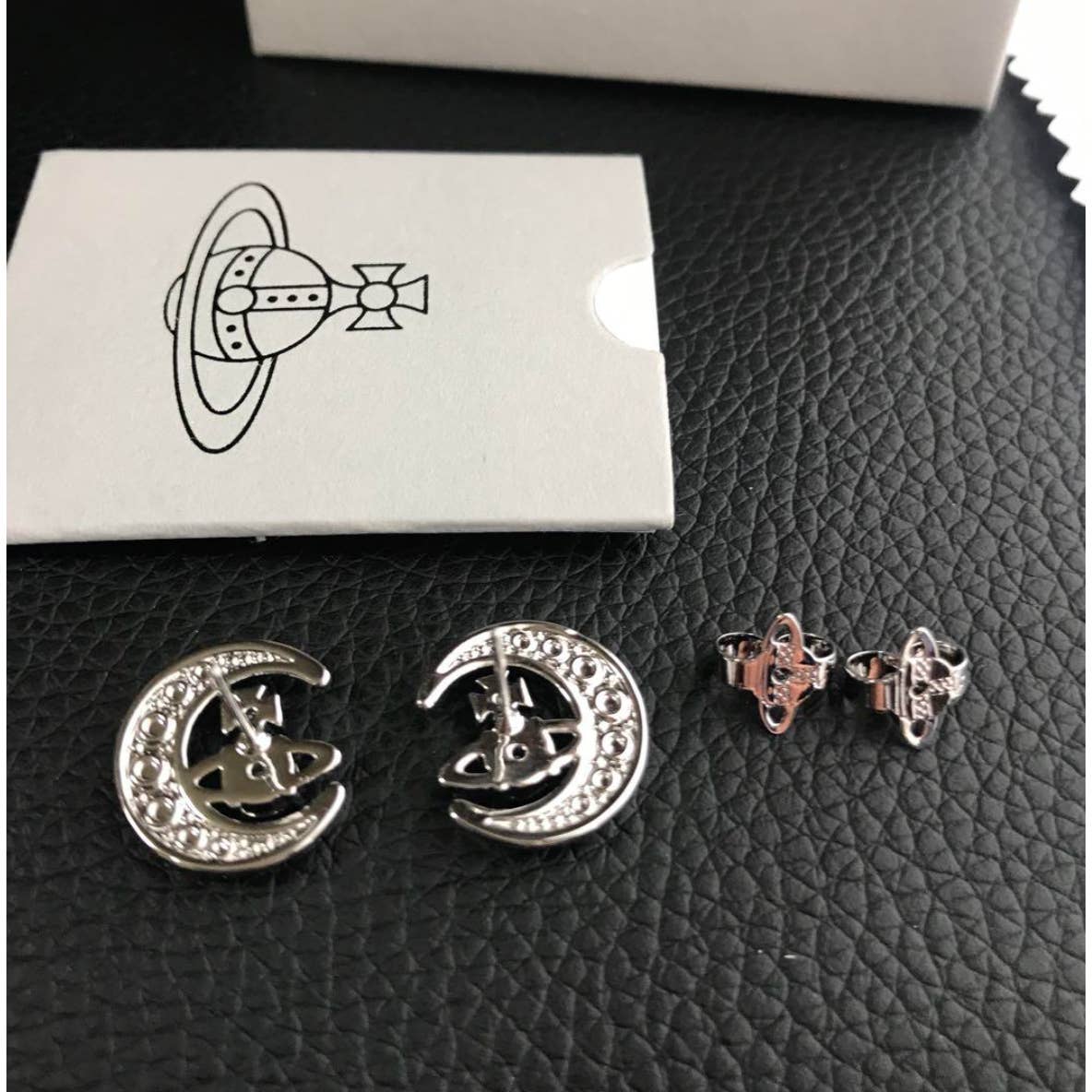 Vivienne Westwood DORINA Crescent Moon Earrings