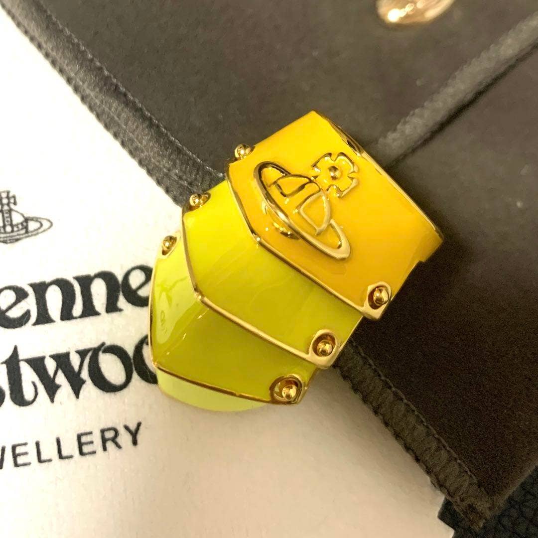 Vivienne Westwood ARTEMIS Armor Ring