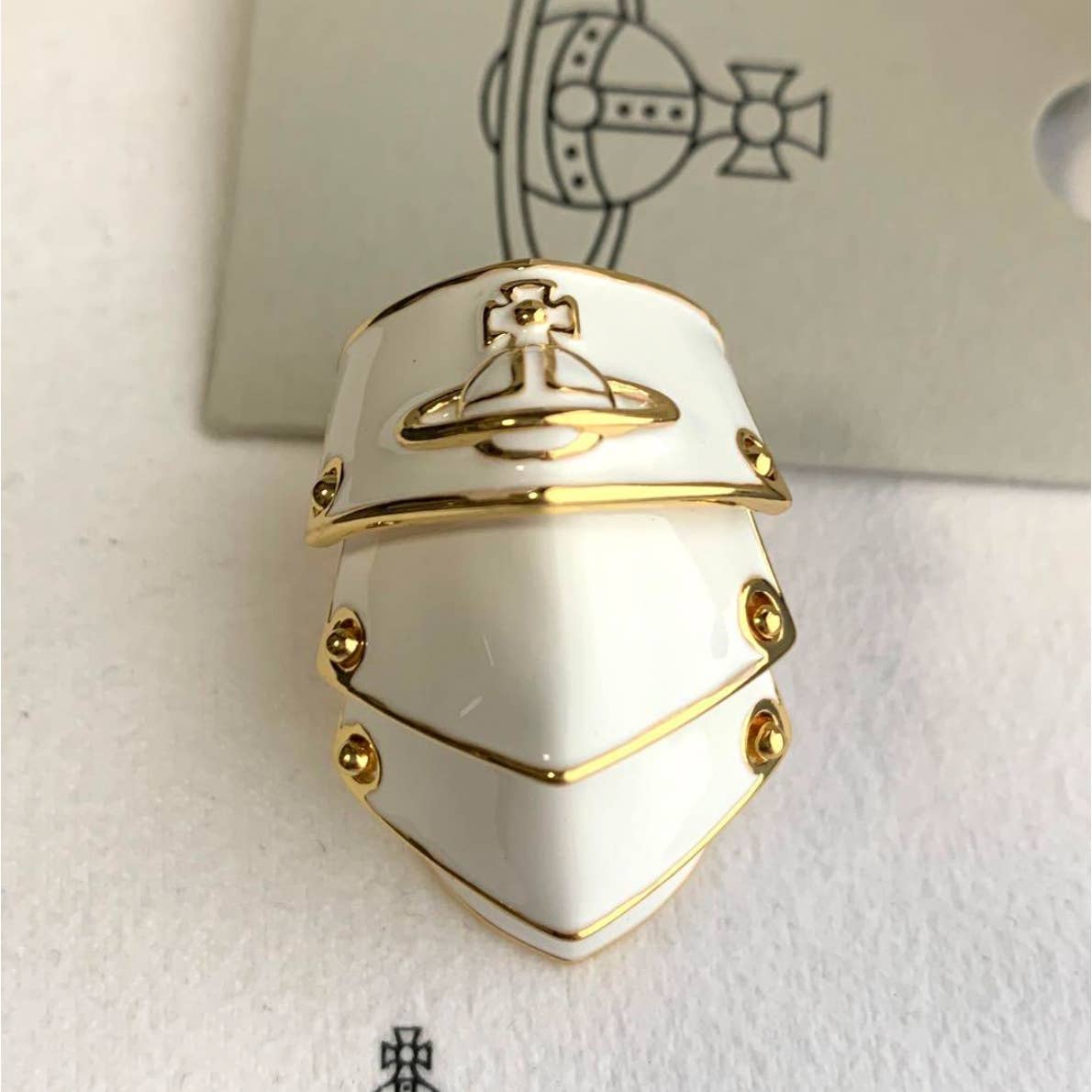 Vivienne Westwood ARTEMIS Armor Ring