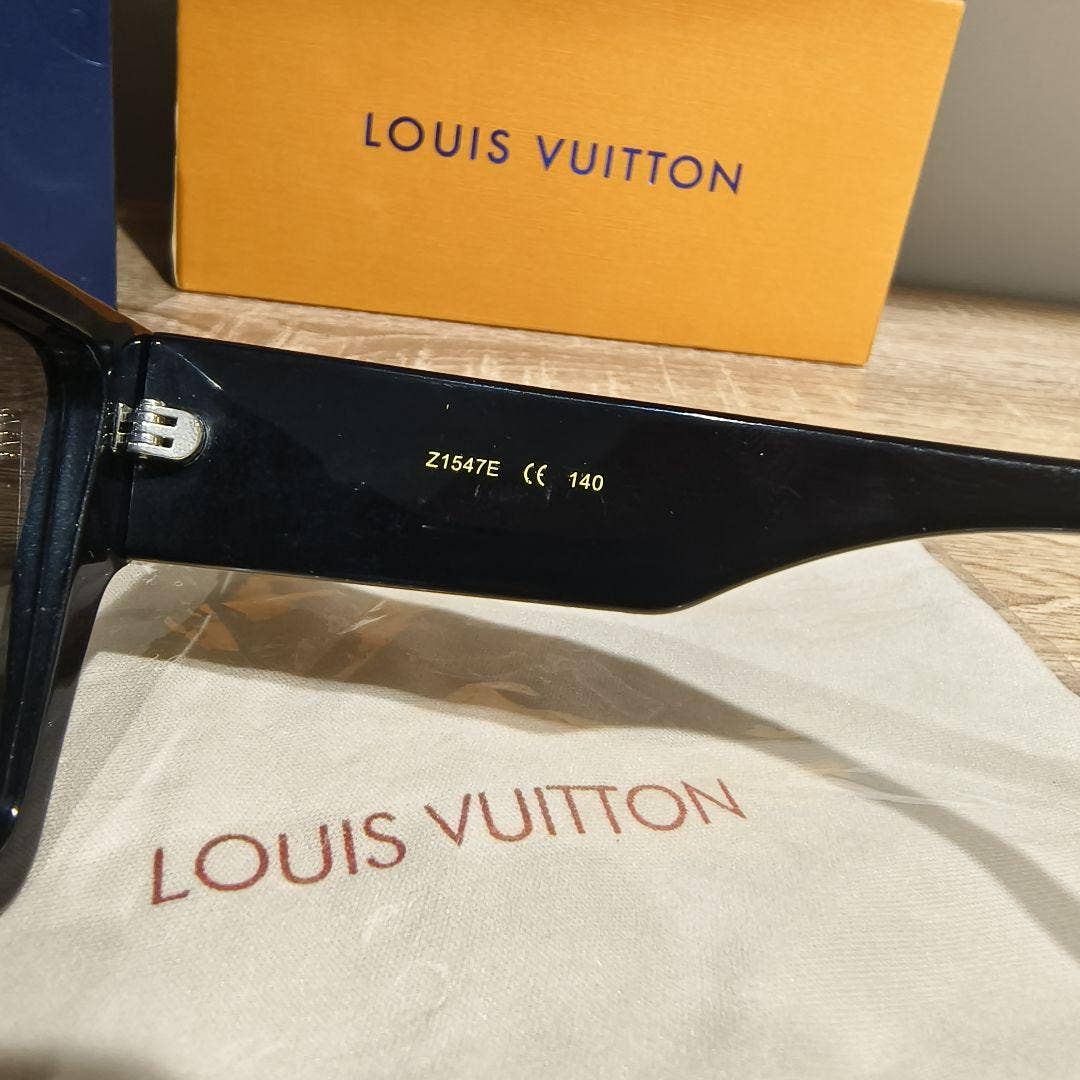 Louis Vuitton Cyclone sunglasses