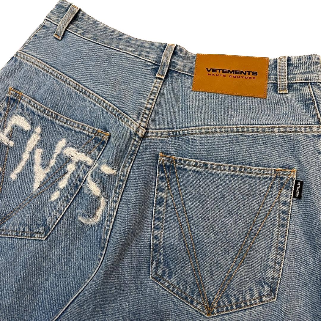 AW23 VETEMENTS Anarchy Logo Baggy Denim